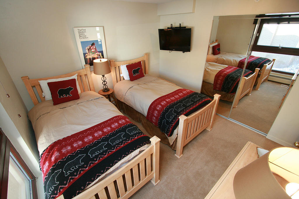 Breakaway West Villa เวล ภายนอก รูปภาพ